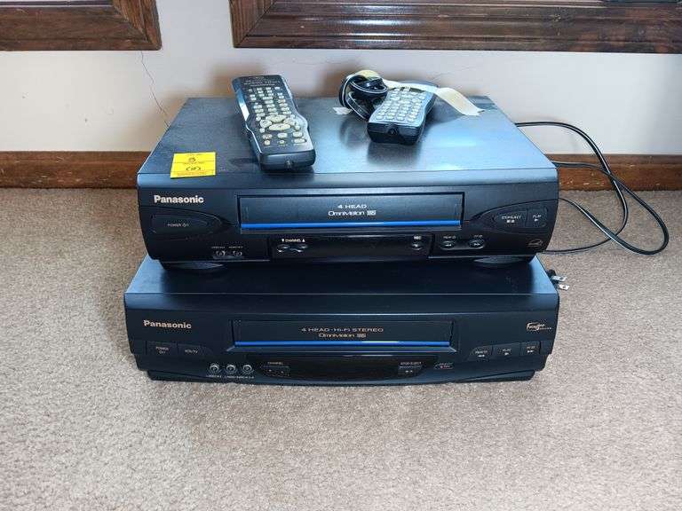(2) Panasonic VHS Players
