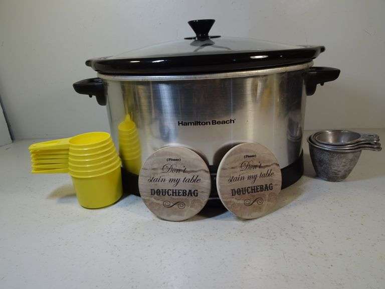 Hamilton Beach Crock Pot, 2 sets Measuring Cups (Tupperware & Aluminum)al& Coasters
