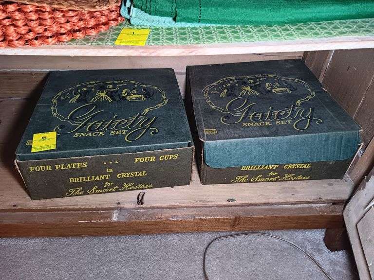 Brilliant Crystal Snack Set