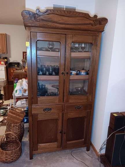 Wooden Display Hutch 37 x 16 x 78