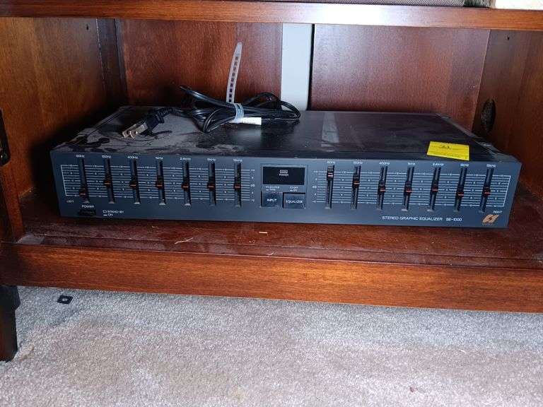Sansui Stereo Graphic Equalizer SE-1000