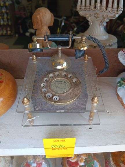 Vintage Telephone Music Figurine