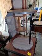 (2) Wooden End Tabes