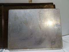 ASST Baking Sheet, Measuring Cup, Baby Mason Jar, 2 LG Pyrex, 2 Meatloaf Pans & Red Lion Ashtray