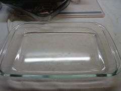 ASST Baking Sheet, Measuring Cup, Baby Mason Jar, 2 LG Pyrex, 2 Meatloaf Pans & Red Lion Ashtray