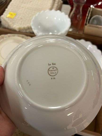 Milk Glass Bowls, (5) Le Roi 18K Gold Rimmed Bowls, and (2) Teabag Plates