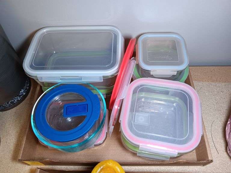 Glass Food Storage Containers with Locking Lids