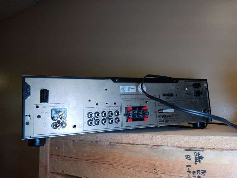 Yamaha Natural Sound Stereo Receiver R-5