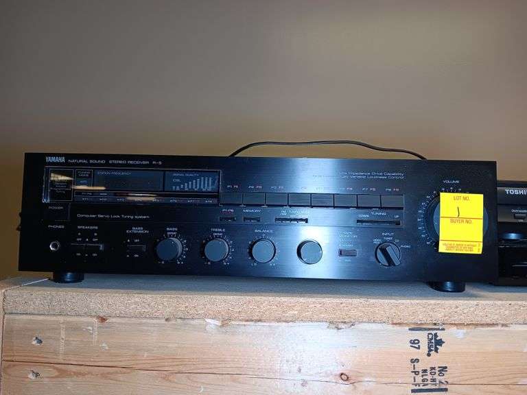 Yamaha Natural Sound Stereo Receiver R-5