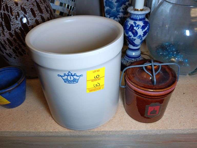 Faux Roseville #1 Crock and Pine Island Minnesota Fine Cheese Mart Cheese Crock