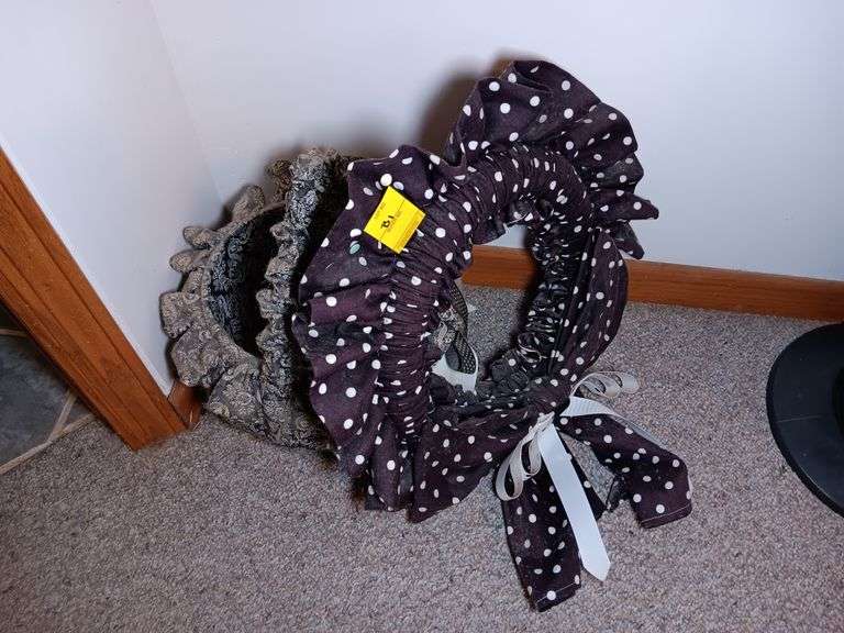 Fabric Basket and Fabric Wreath