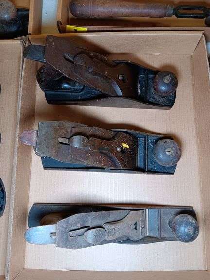(3) Wood Planes