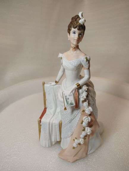 Avon Figurine Presidents Award Mrs Albee, Bride and Chair