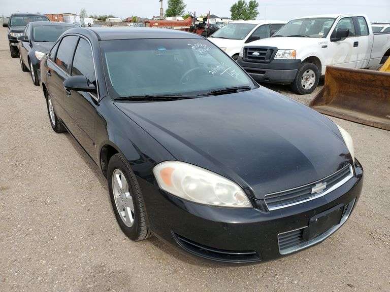 2006 Chevrolet Impala LT Sedan 4D