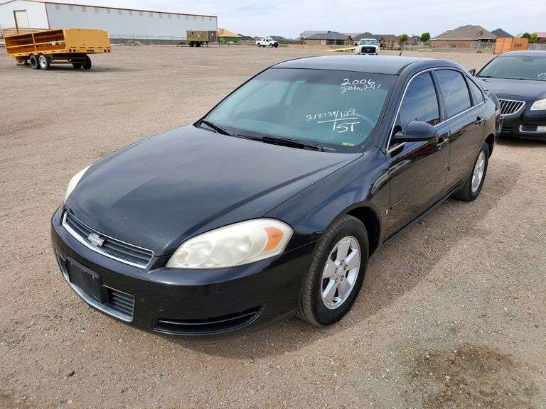 2006 Chevrolet Impala LT Sedan 4D