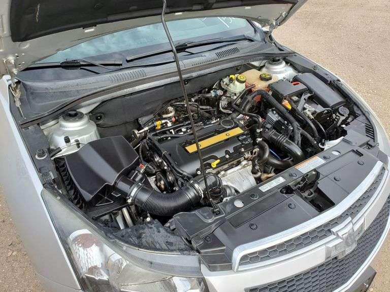 2014 Chevrolet Cruze LT Sedan 4D