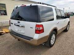 2013 Ford Expedition King Ranch / XLT SUV 4D