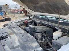 2013 Chevrolet Silverado 2500 W/T Crew Cab / LWB / SWB 4D