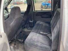 2002 Ford F250 XL  Crew Cab 4D