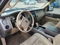 2013 Ford Expedition King Ranch / XLT SUV 4D