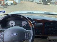 2005 Ford F350 Super Duty King Ranch / Lariat / XL / XLT Crew Cab 4D