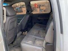 2013 Chevrolet Silverado 2500 W/T Crew Cab / LWB / SWB 4D