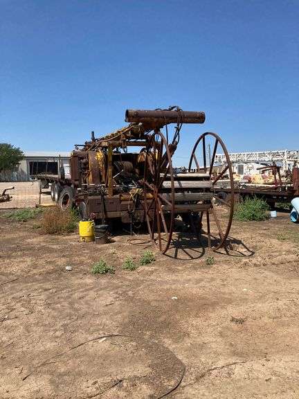 Old Rig**SOLD FOR PARTS ONLY**NO TITLE** - Assiter Auctioneers