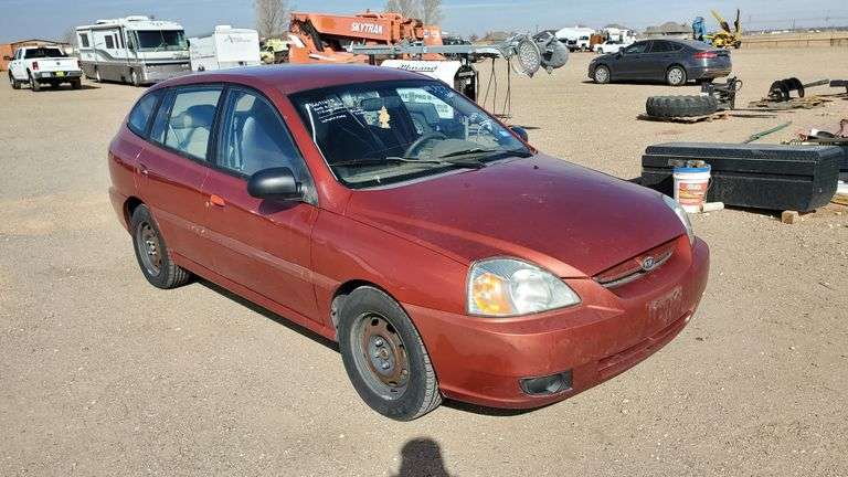 2003 Kia Rio Cinco Wagon 4D - Assiter Auctioneers