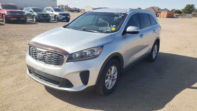 2019 Kia Sorento LX SUV 4D