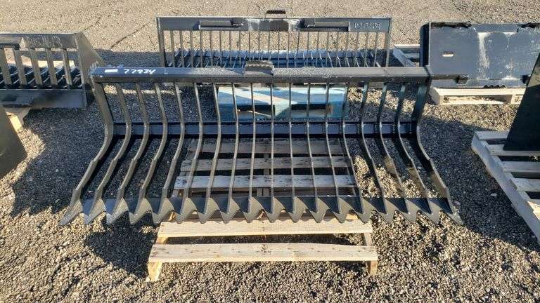 76" Skeleton Bucket Low Side