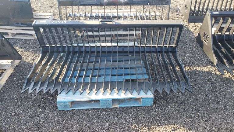 QT Fine Skeleton Bucket Low Side