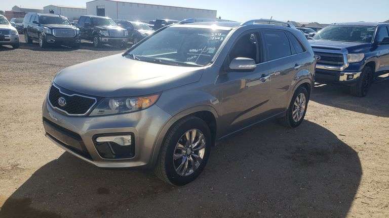 2013 Kia Sorento SX SUV 4D