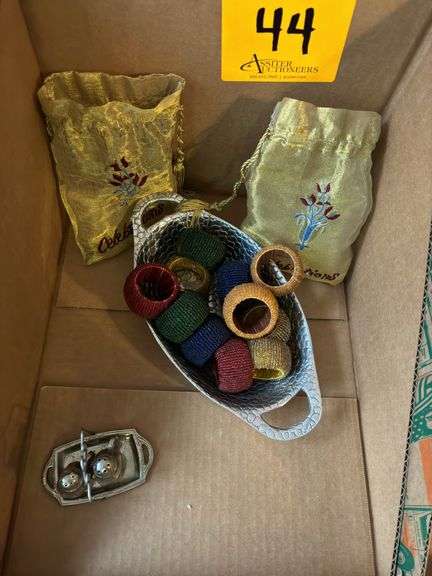 Fancy salt and pepper shaker, decorative bags