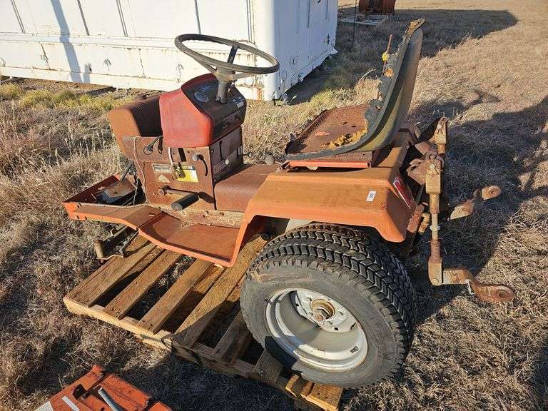 Mf16 Massey-Ferguson Tractor MF16 - Assiter Auctioneers