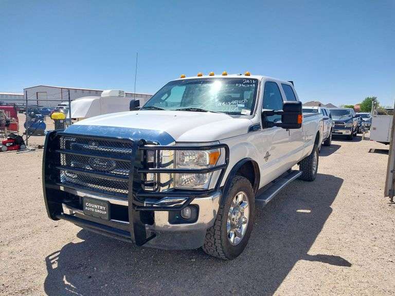 2016 Ford F350 Super Duty King Ranch Crew Cab 4D