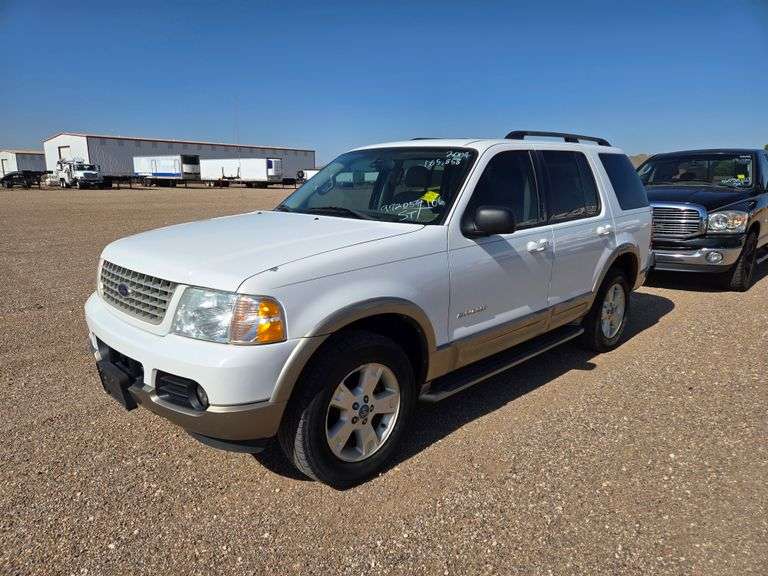2004 Ford Explorer Eddie Bauer SUV 4D