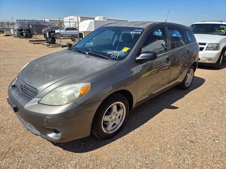 2005 Toyota Matrix Base Hatchback 4D