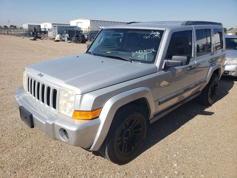 2006 Jeep Commander SUV 4D