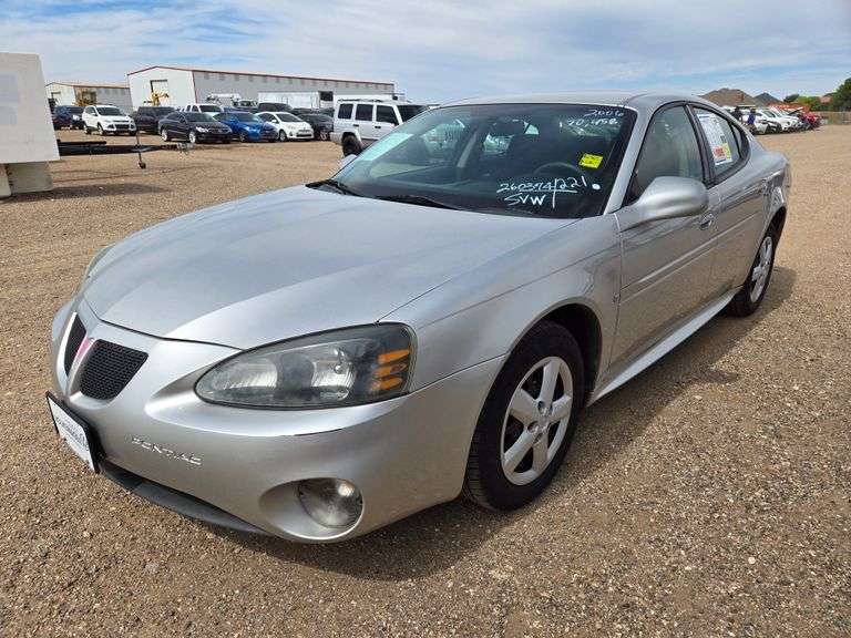 2006 Pontiac Grand Prix Sedan 4D