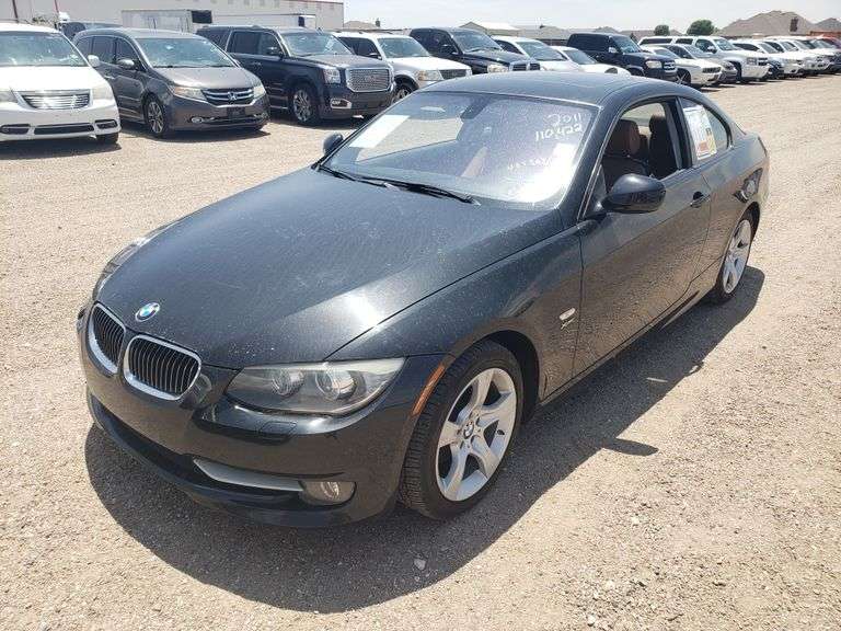 2011 BMW 3 Series 328xi Coupe 2D