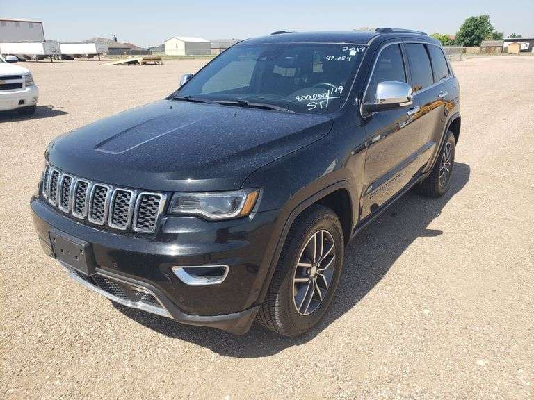 2017 Jeep Grand Cherokee Limited SUV 4D