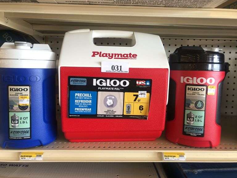 (3) Igloo Coolers