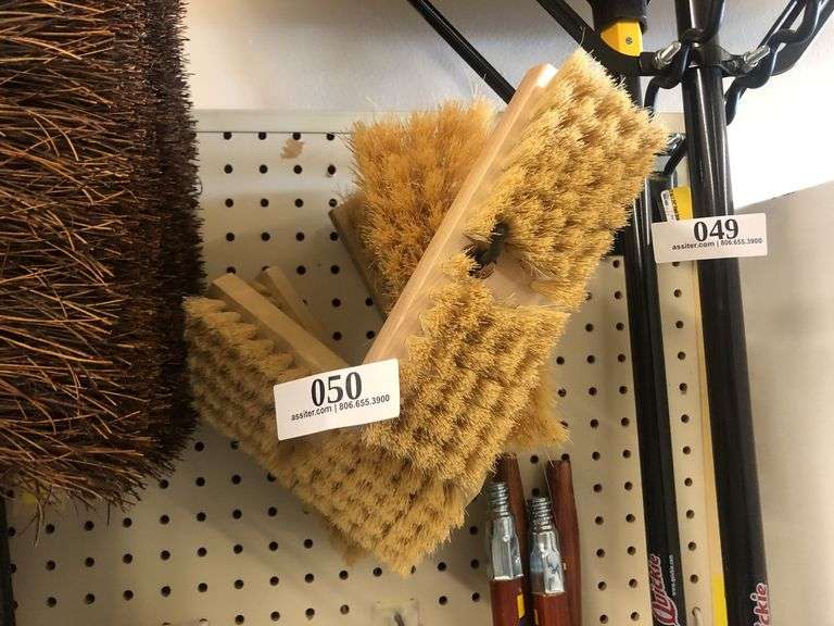 (5) 73/4" Acid Scrub Brushes