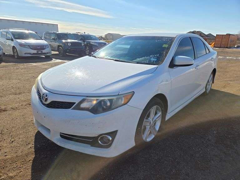 2014  Toyota  Camry  Sedan
