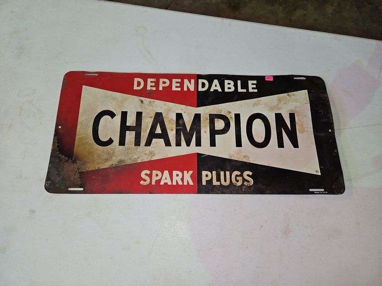 1' x 2' Vintage Champion Spark Plugs Sign