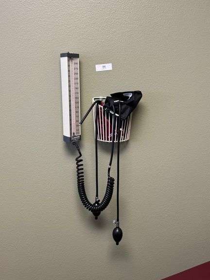 Baumanometer Blood Pressure Complete Wall Unit