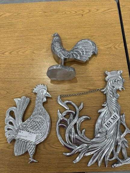 Pewter Three (3) Metal Rooster Animal Set Home decor