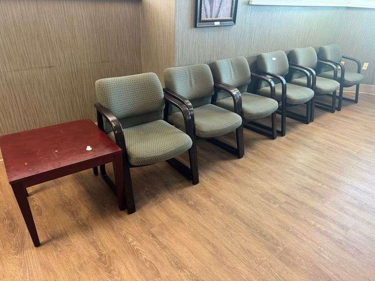6 Chairs W/Side Table