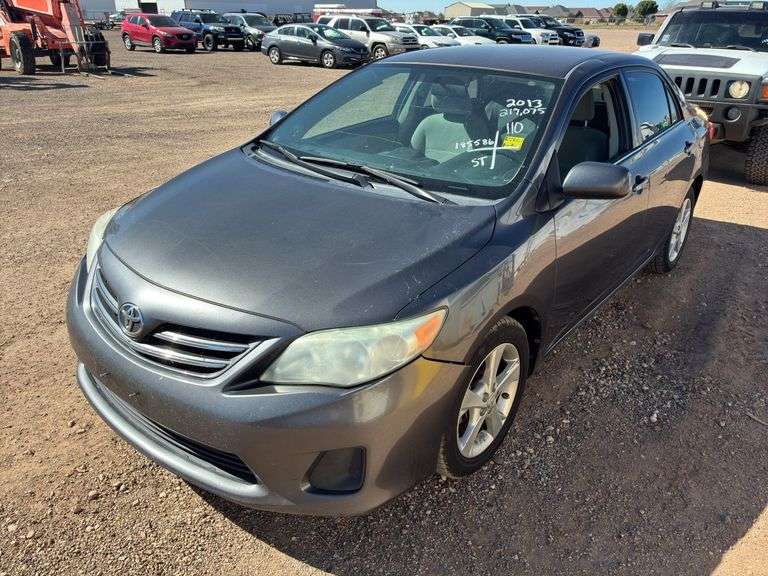 2013  Toyota  Corolla Base  Sedan 4D