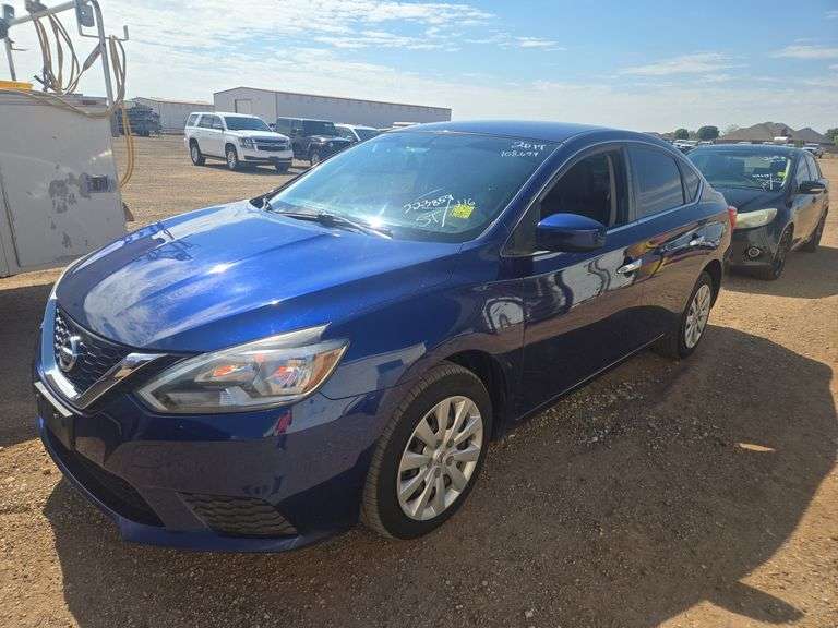 2017  Nissan  Sentra S  Sedan 4D
